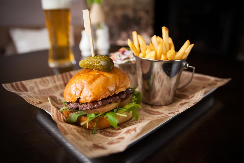 Black Horse Hotel 그래싱턴 외부 사진